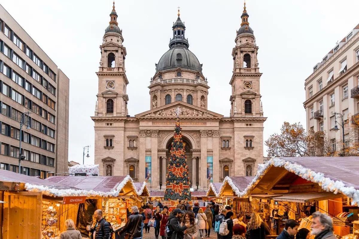 Apartamento Skyline Serenity Retreat @Vaci Most Famous Street Budapest Exterior foto